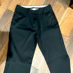Women’s Ann Taylor trousers. Size 6P